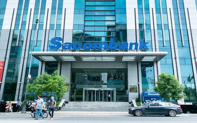 Có nên mua cổ phiếu Sacombank?